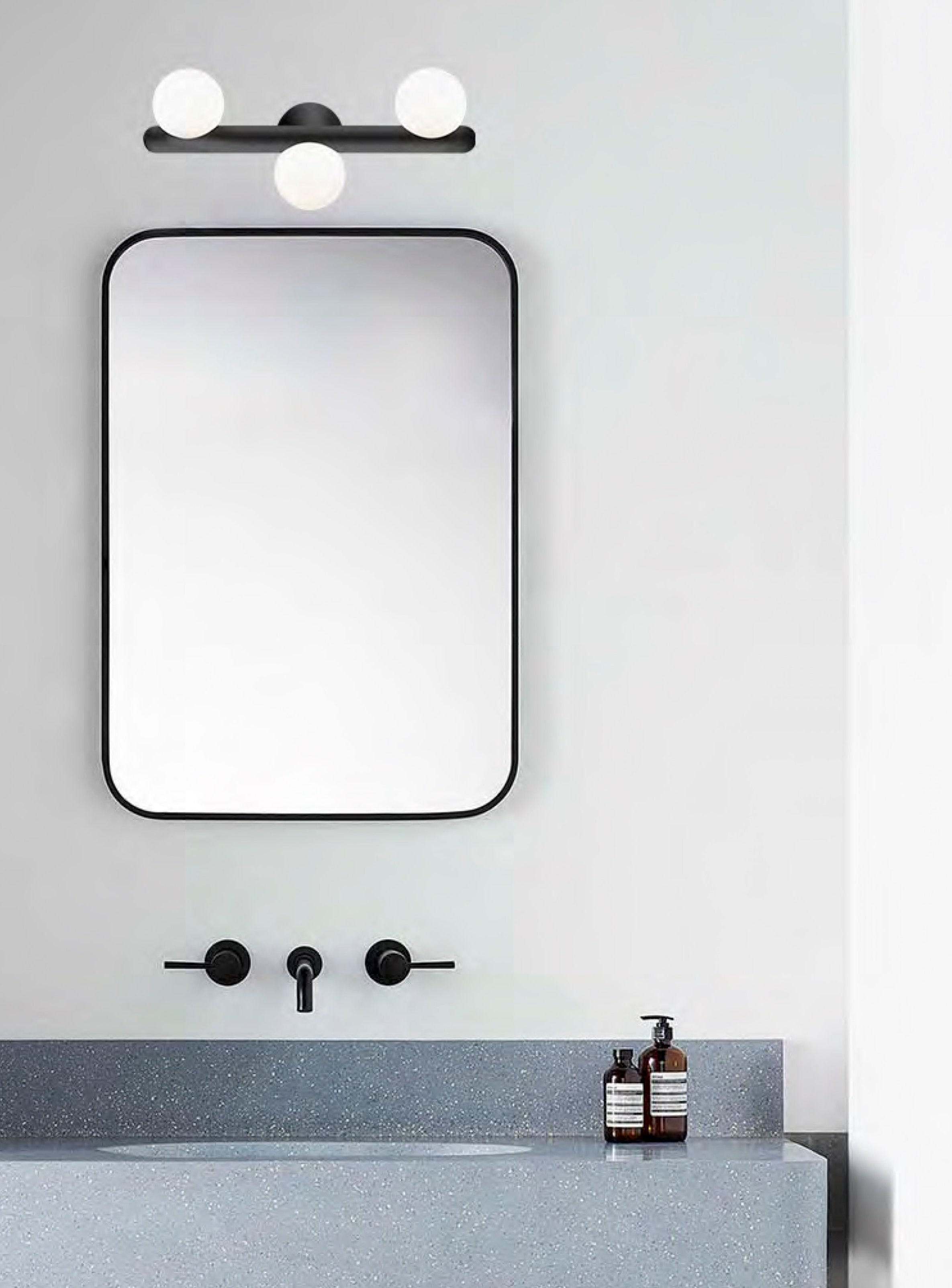 Antares 3 wall light