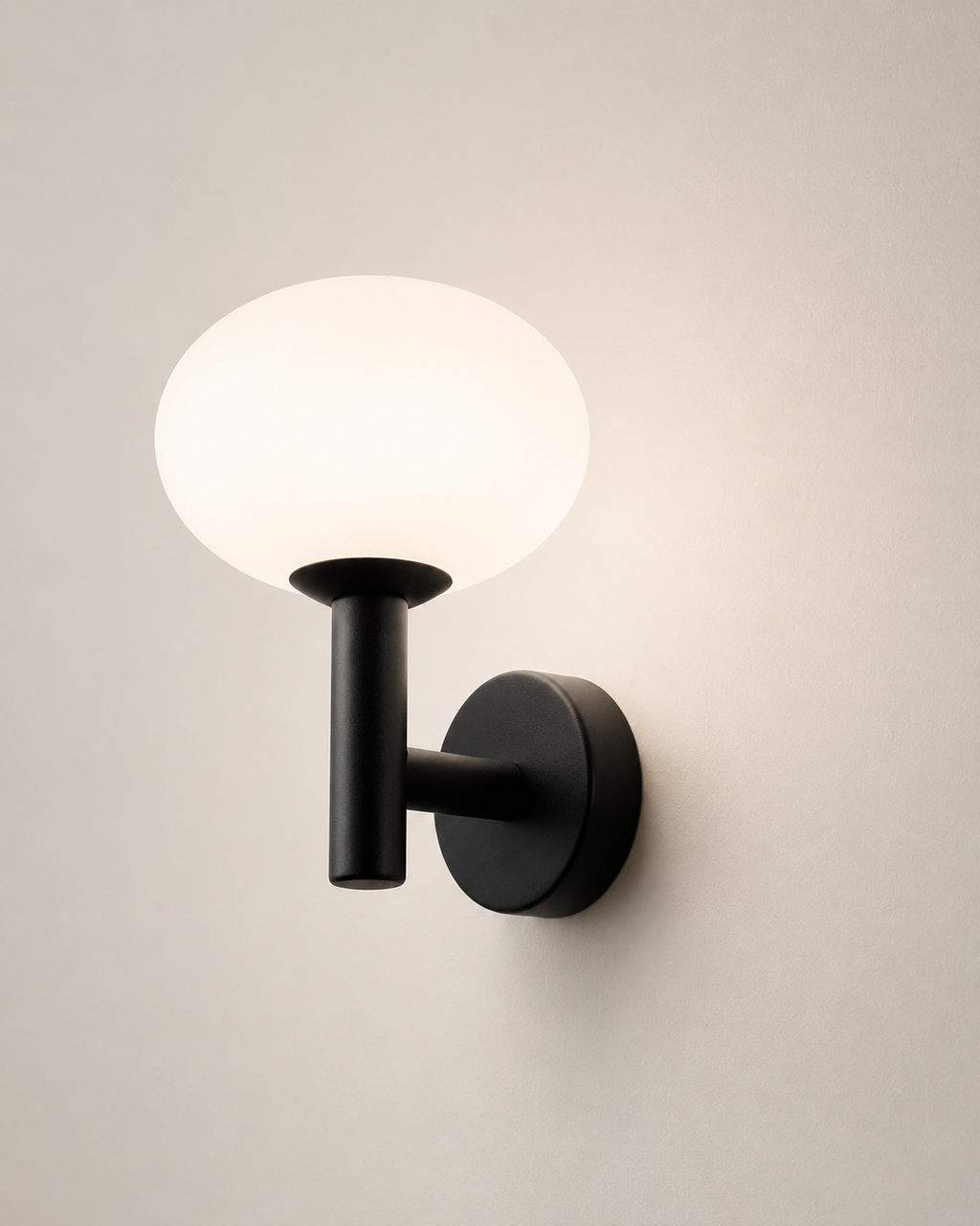Orion wall light