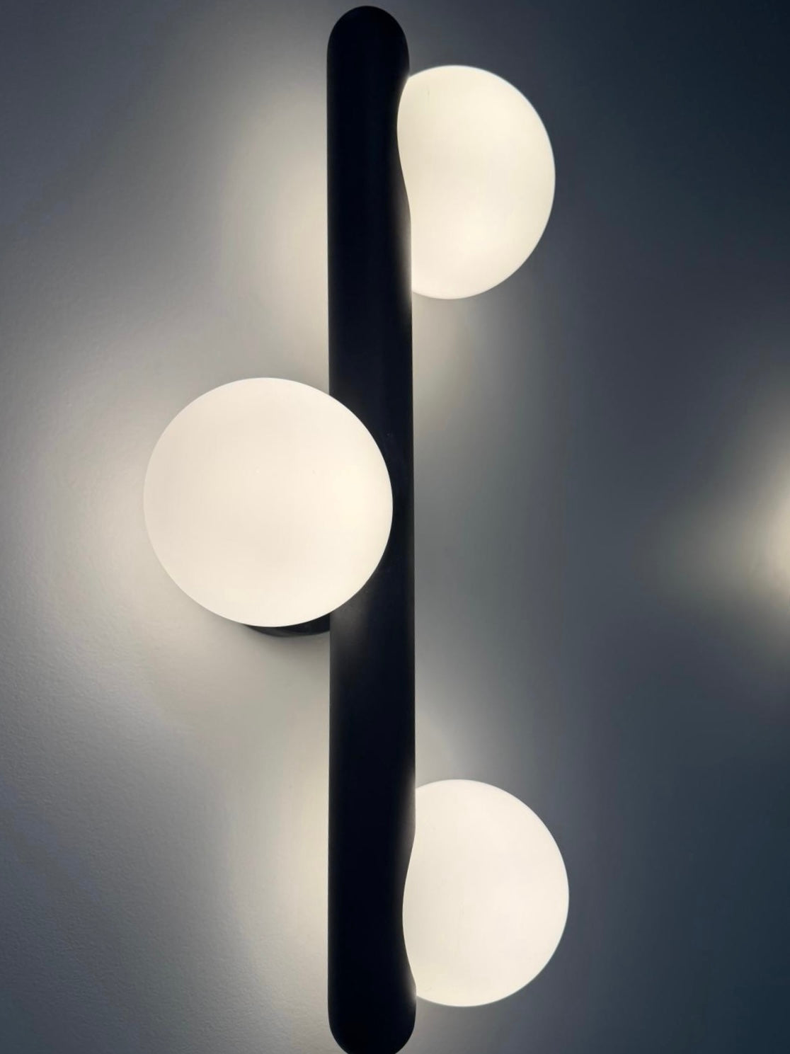 Antares 3 wall light