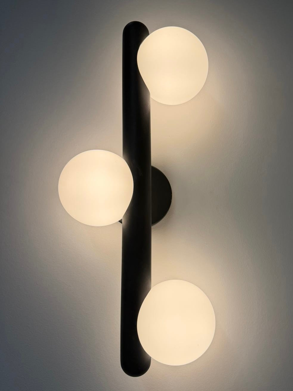 Antares 3 wall light