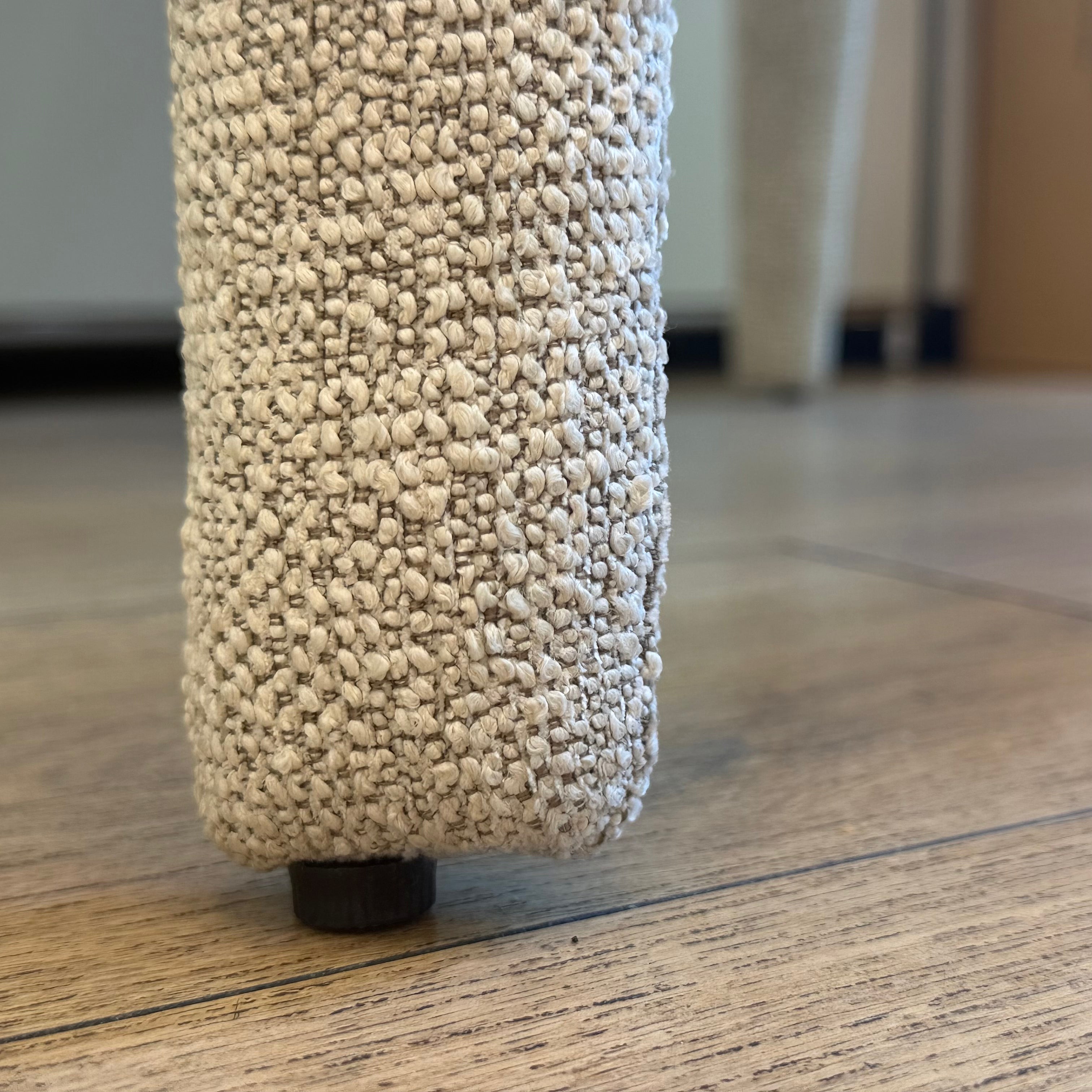 Tabata Chair