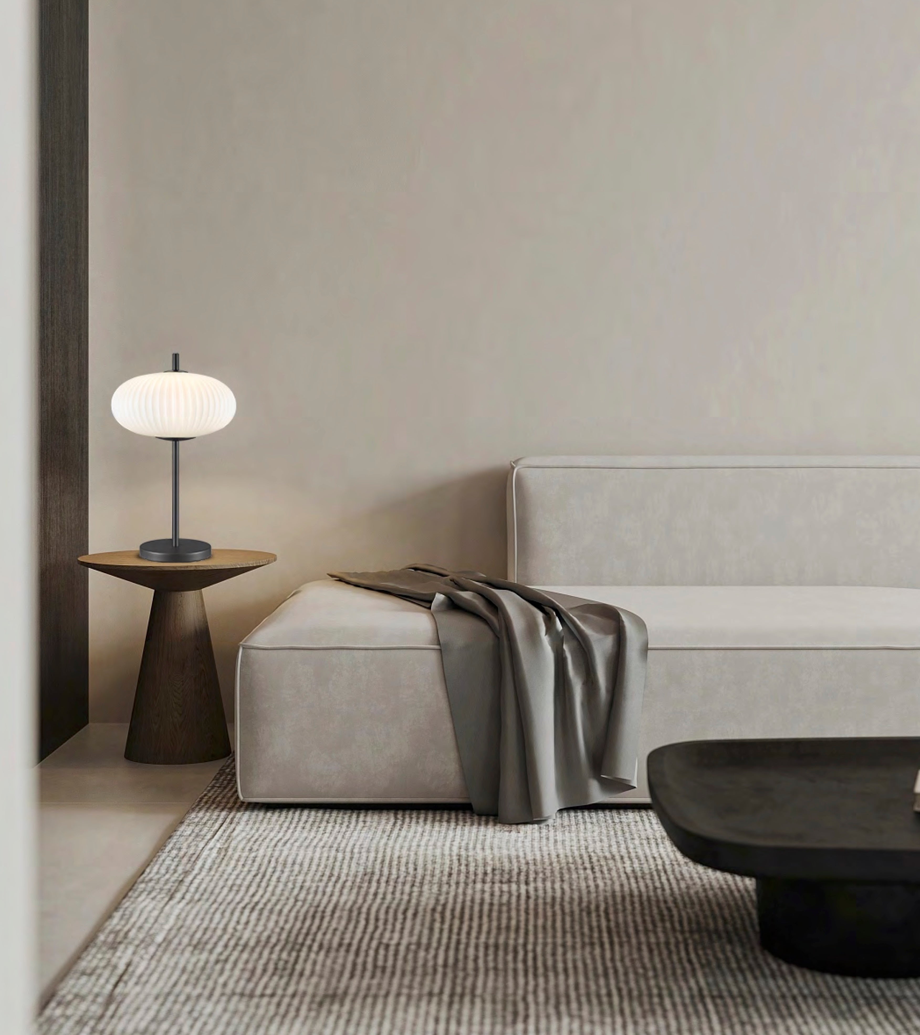 Aria table lamp