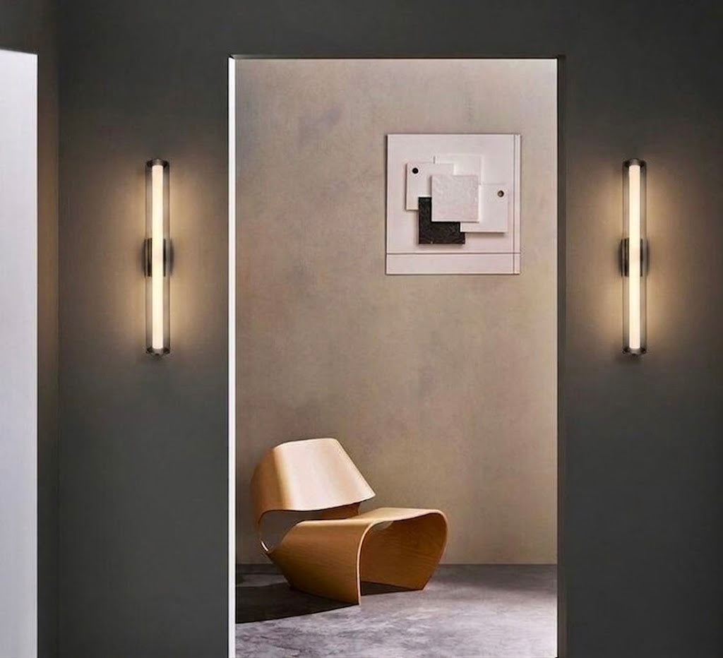 Axia wall light