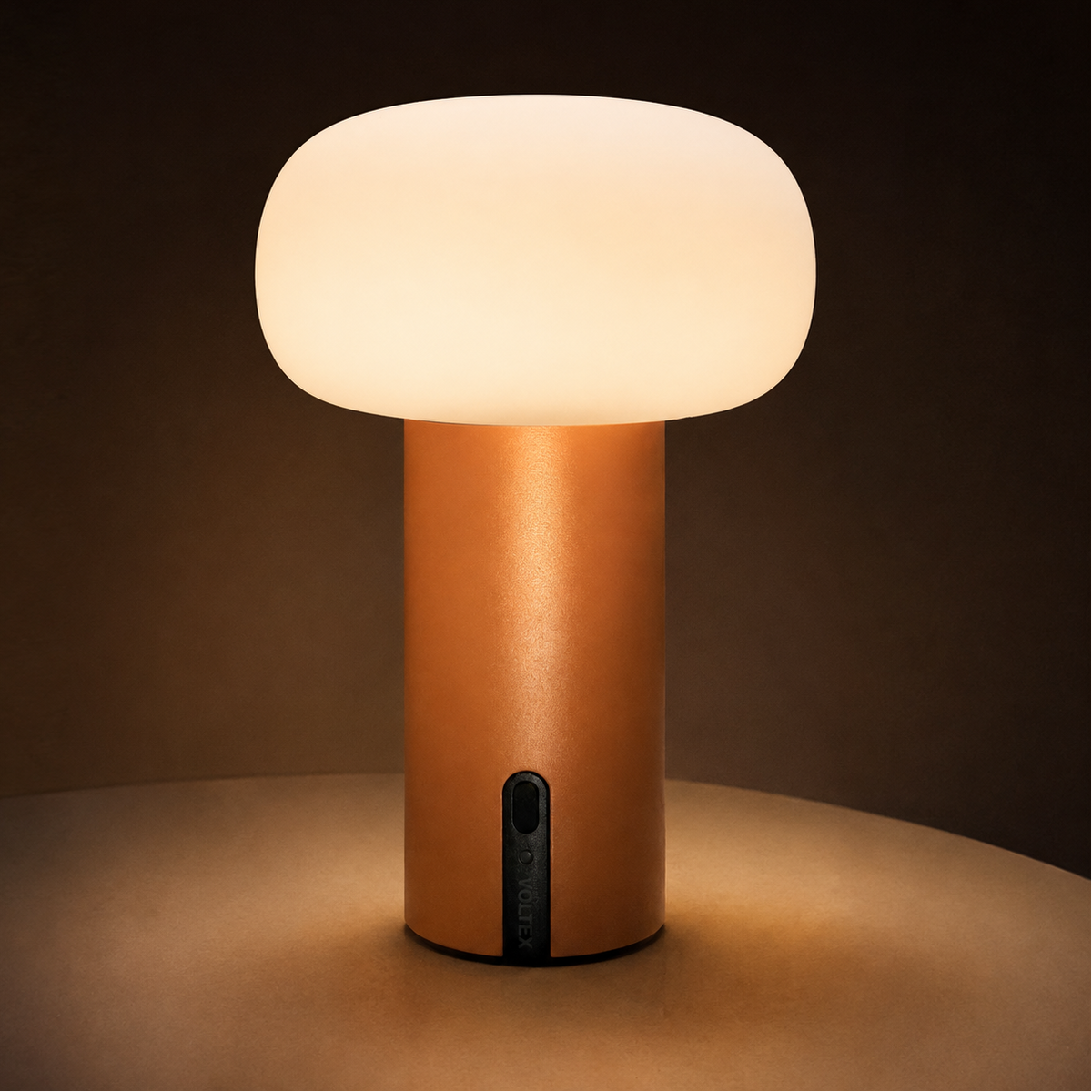 Lea cordless lamp