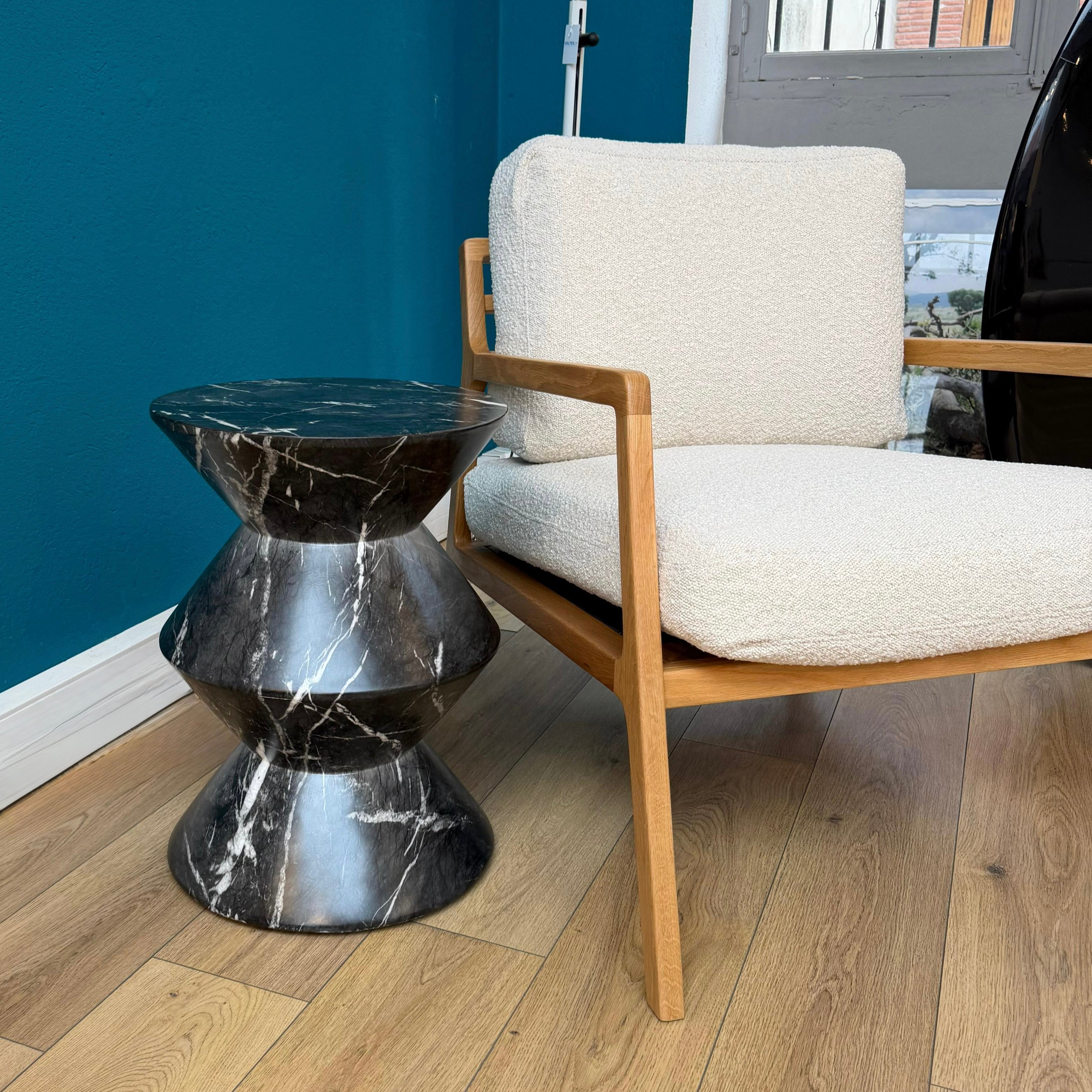 Table d'appoint W