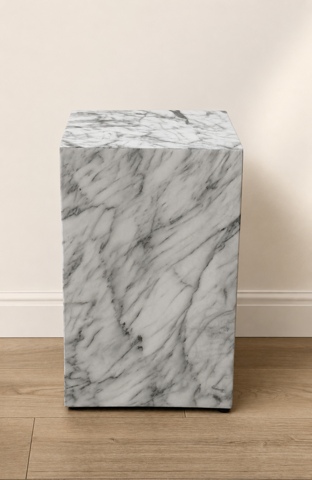 Table d'appoint Stele